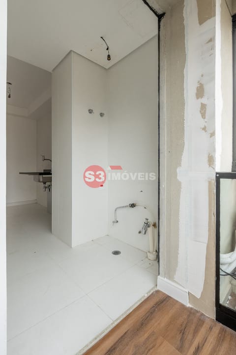 Apartamento à venda com 1 quarto, 56m² - Foto 14