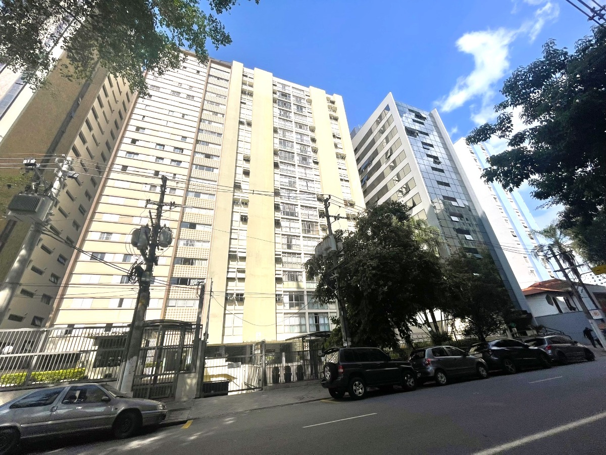 Apartamento à venda com 3 quartos, 122m² - Foto 46