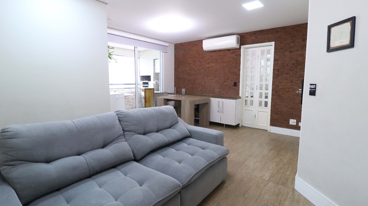 Apartamento à venda com 3 quartos, 87m² - Foto 1