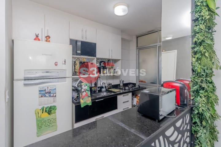 Apartamento à venda com 2 quartos, 64m² - Foto 15