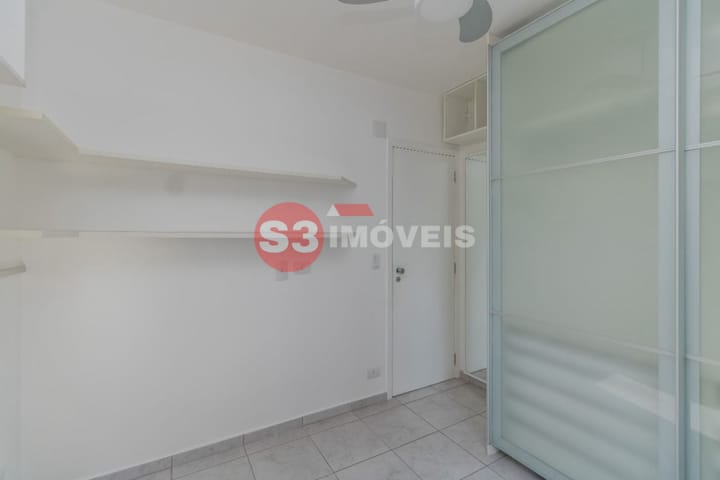 Apartamento à venda com 2 quartos, 70m² - Foto 9