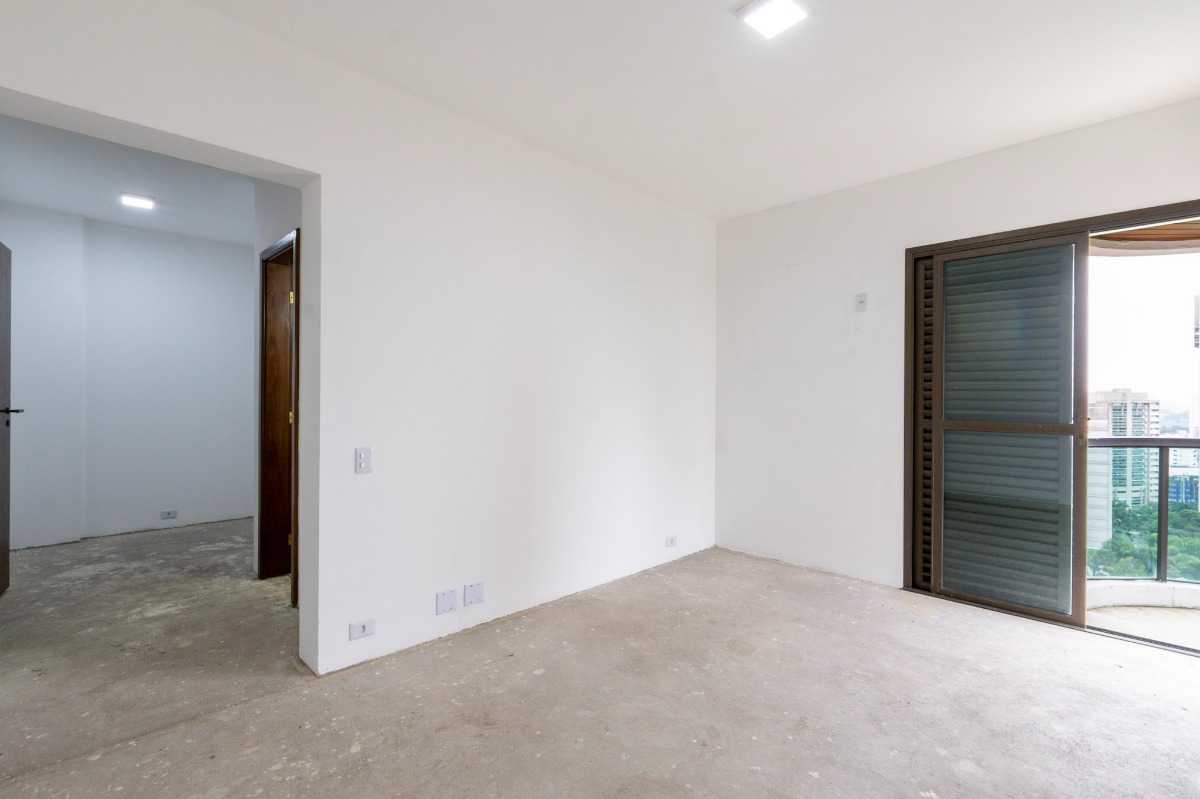 Apartamento à venda com 4 quartos, 236m² - Foto 43