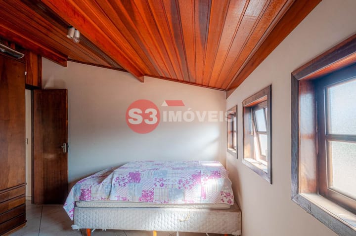 Casa à venda com 4 quartos, 280m² - Foto 43