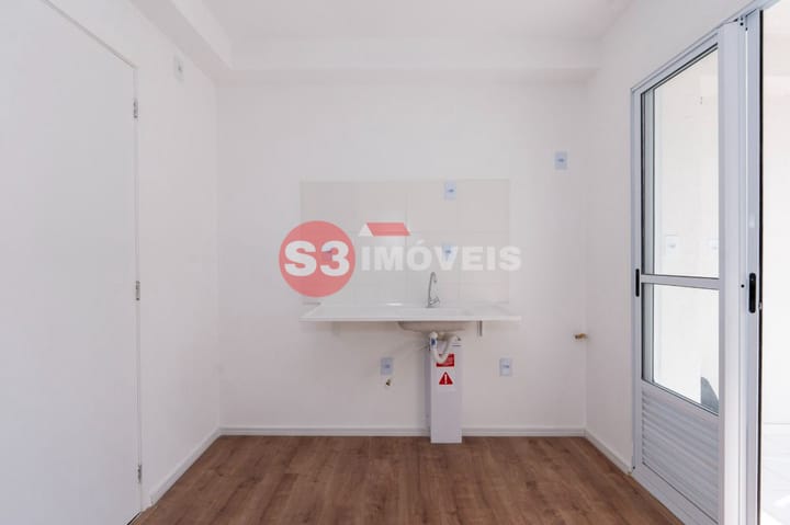 Apartamento à venda com 2 quartos, 30m² - Foto 6