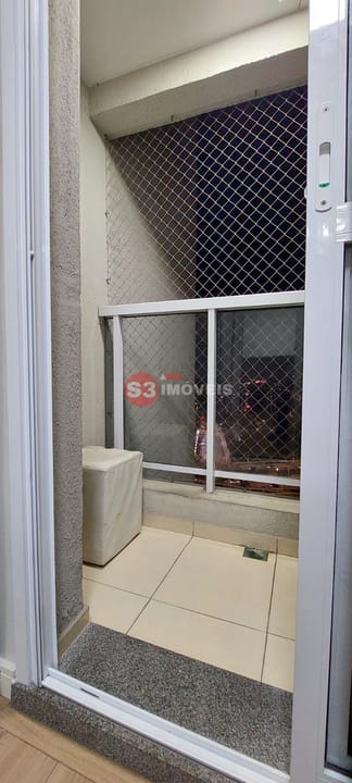 Apartamento à venda com 2 quartos, 47m² - Foto 2