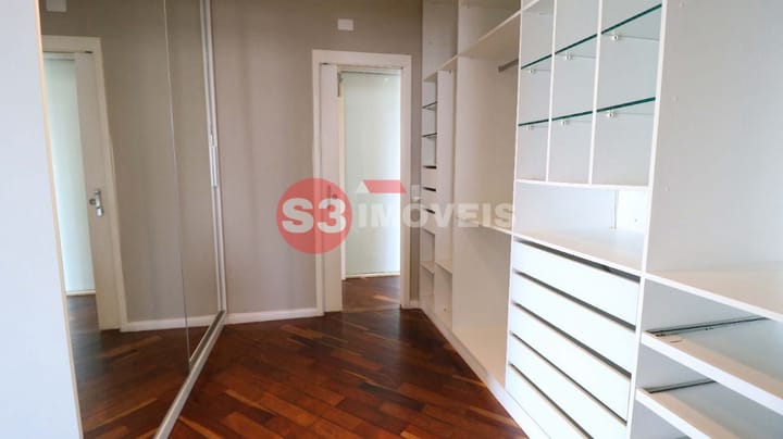 Apartamento à venda com 4 quartos, 191m² - Foto 18