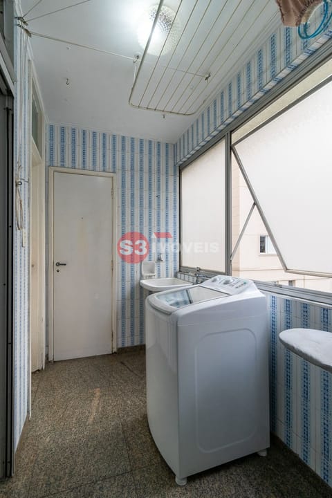 Apartamento à venda com 3 quartos, 123m² - Foto 19