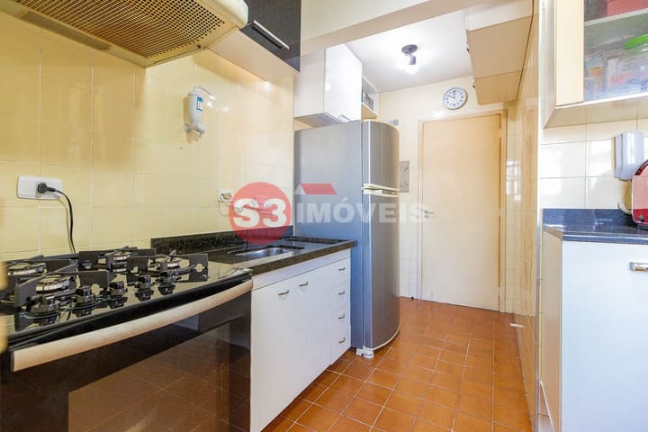 Apartamento à venda com 2 quartos, 64m² - Foto 10