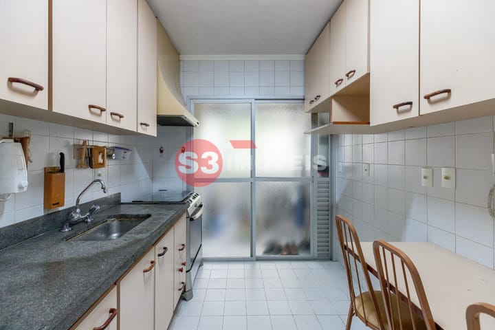 Apartamento à venda com 3 quartos, 86m² - Foto 13