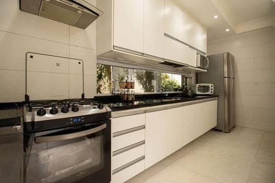 Casa à venda com 3 quartos, 234m² - Foto 6