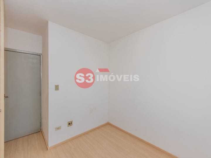 Apartamento à venda com 2 quartos, 65m² - Foto 17