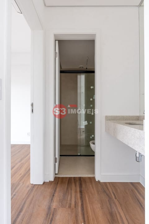 Apartamento à venda com 1 quarto, 56m² - Foto 17