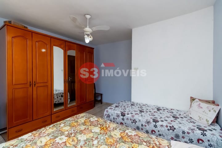 Casa à venda com 3 quartos, 180m² - Foto 11