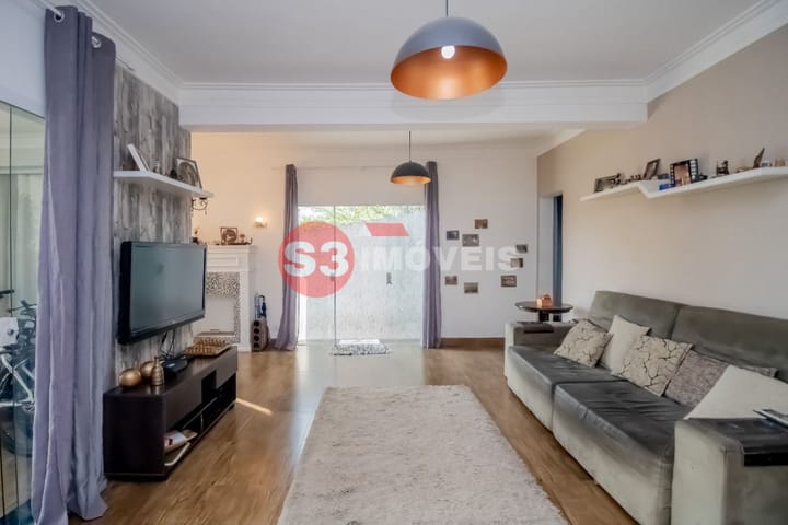 Casa à venda com 3 quartos, 200m² - Foto 5