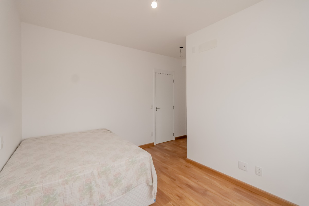 Apartamento à venda com 2 quartos, 82m² - Foto 13