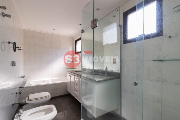 Apartamento à venda com 4 quartos, 328m² - Foto 30