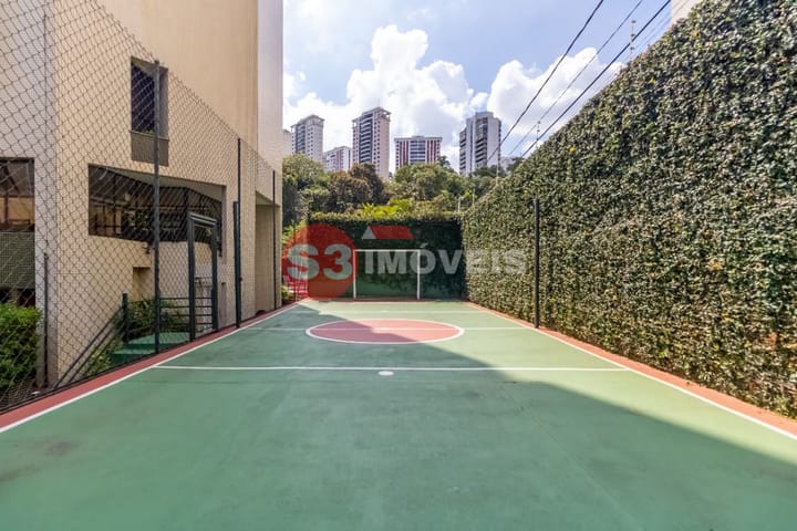 Apartamento à venda com 3 quartos, 245m² - Foto 35