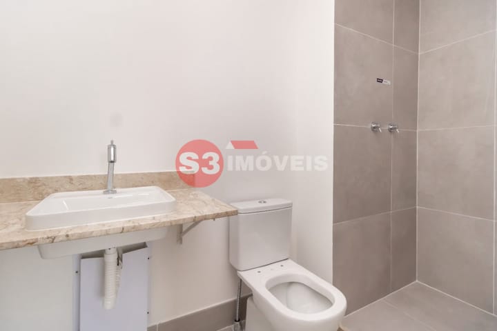 Cobertura à venda com 4 quartos, 240m² - Foto 35