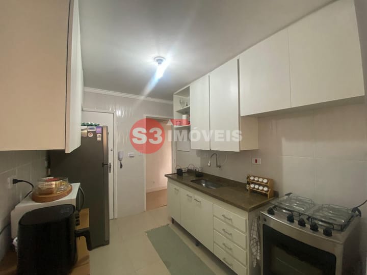 Apartamento à venda com 2 quartos, 62m² - Foto 18