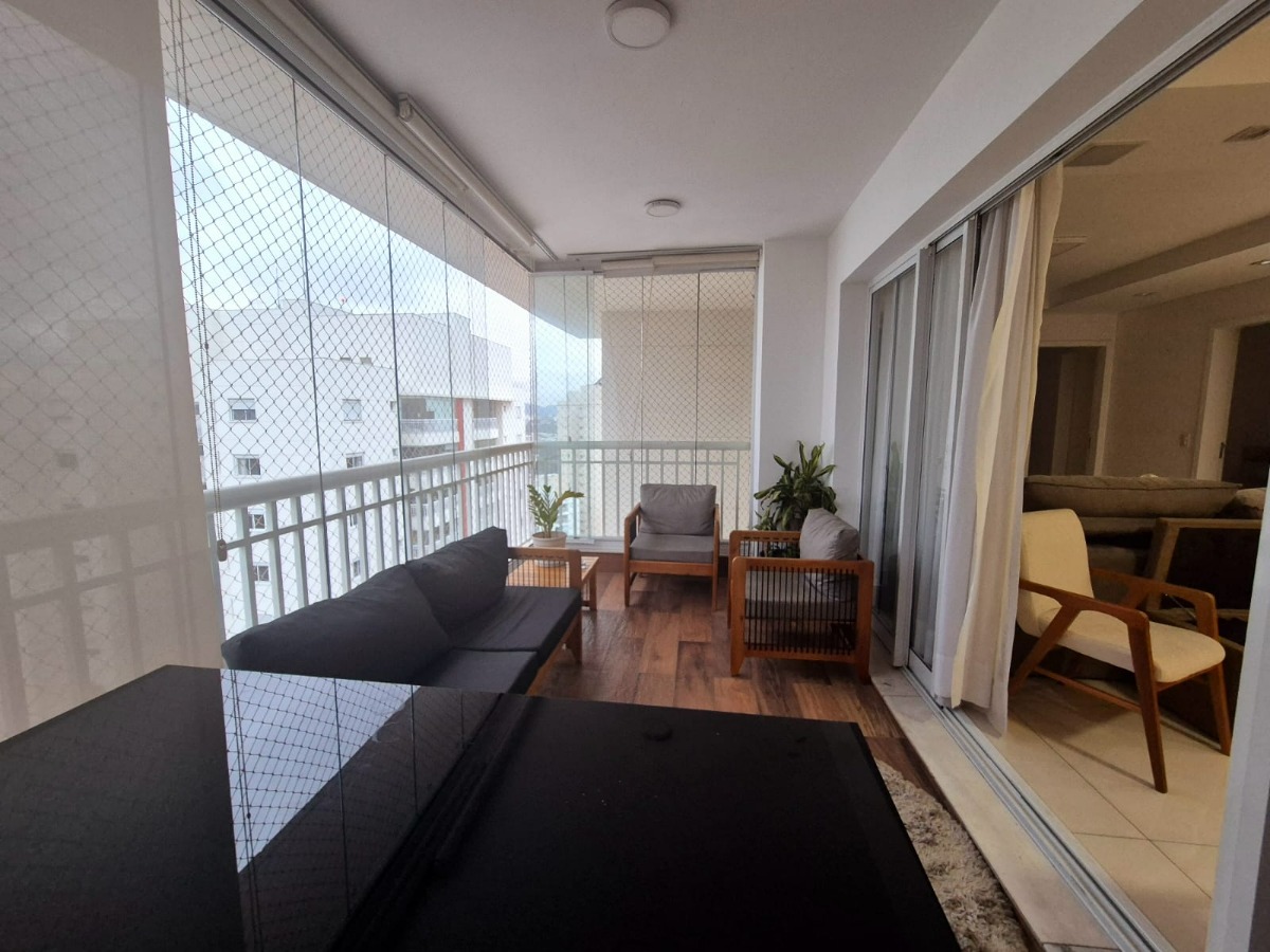 Apartamento à venda com 3 quartos, 121m² - Foto 3