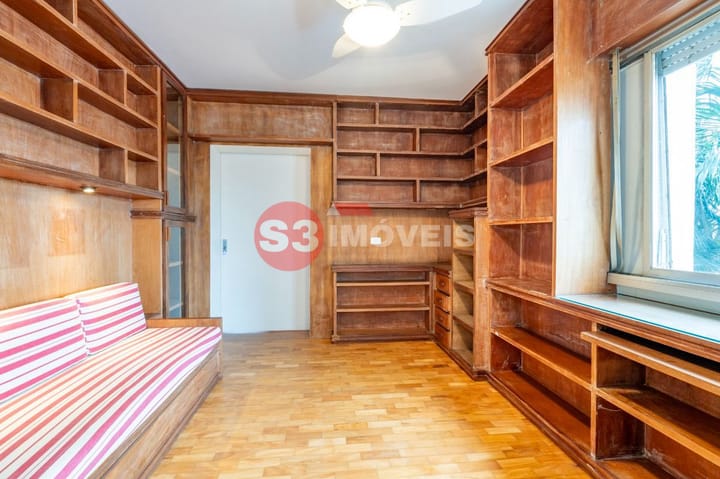 Apartamento à venda com 3 quartos, 170m² - Foto 35