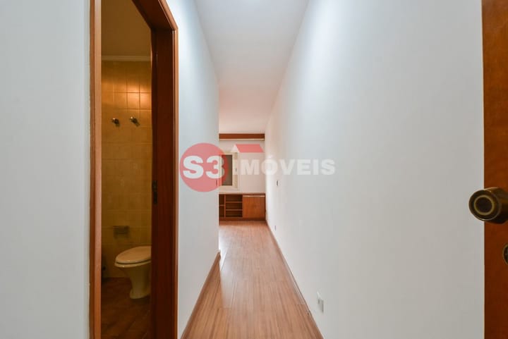 Casa à venda com 4 quartos, 331m² - Foto 45