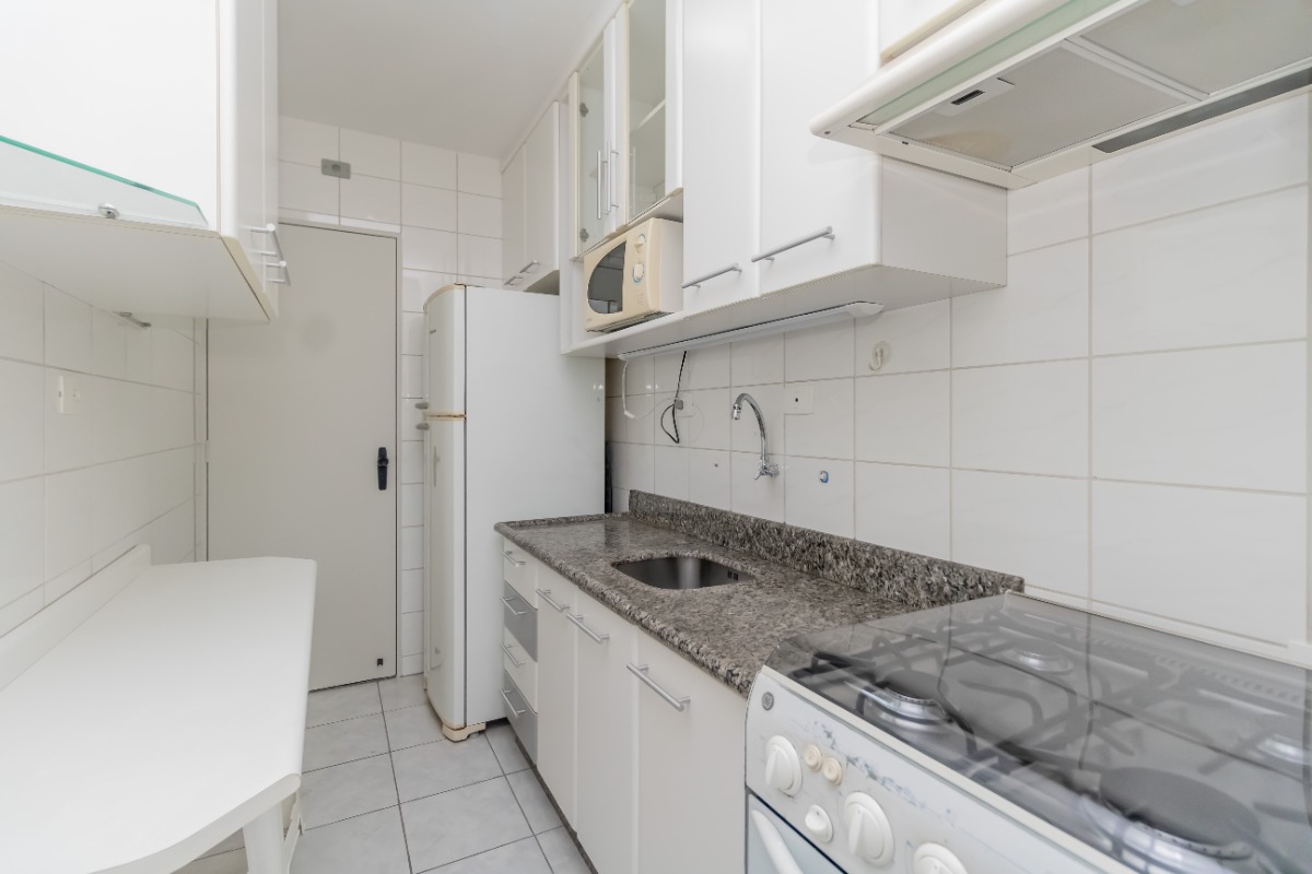 Apartamento à venda com 2 quartos, 49m² - Foto 20