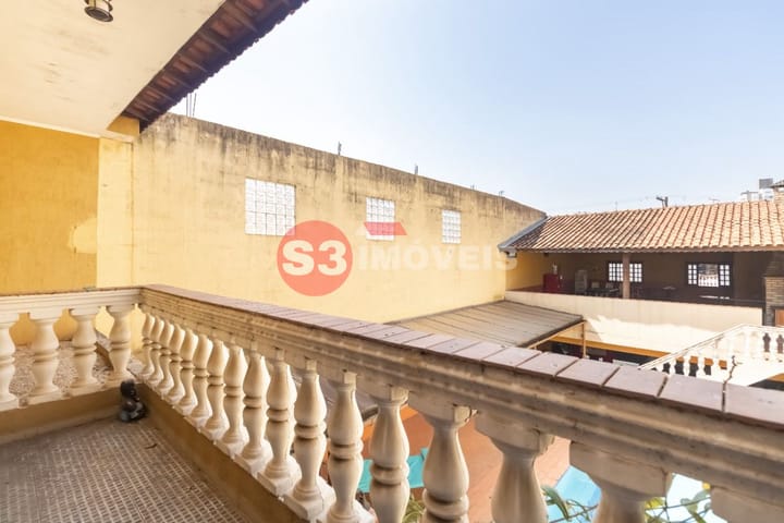 Casa à venda com 3 quartos, 380m² - Foto 21