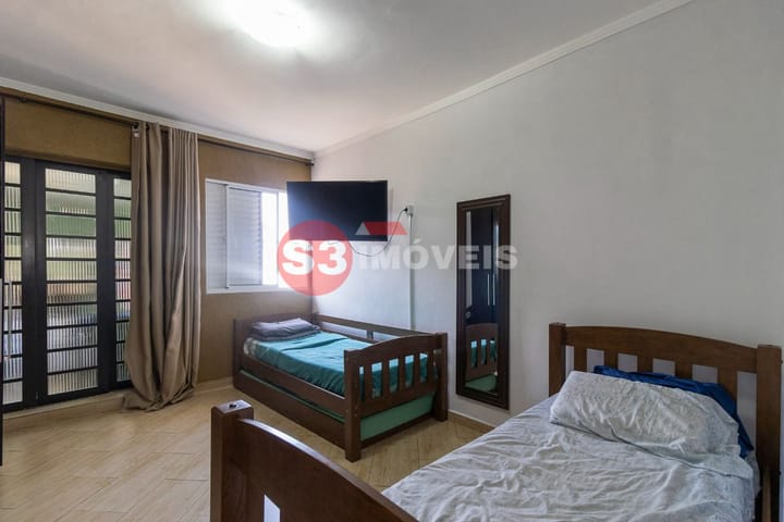 Casa à venda com 4 quartos, 400m² - Foto 14