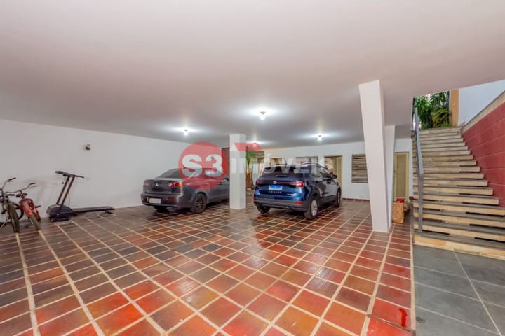 Casa à venda com 4 quartos, 361m² - Foto 28