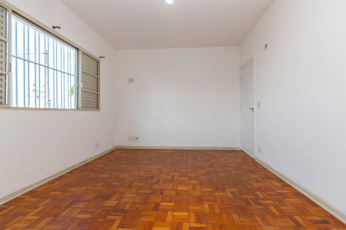 Casa à venda com 3 quartos, 150m² - Foto 4