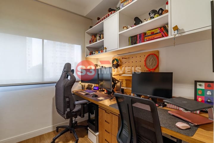 Apartamento à venda com 2 quartos, 62m² - Foto 17