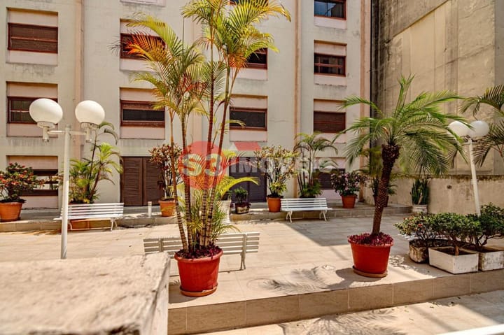 Apartamento à venda com 2 quartos, 64m² - Foto 31