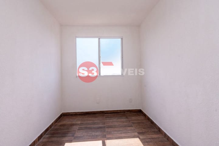 Apartamento à venda com 2 quartos, 41m² - Foto 16