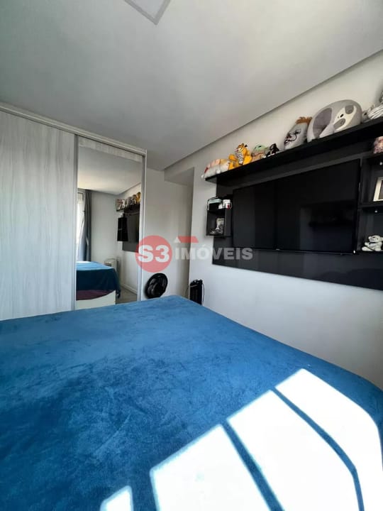 Apartamento à venda com 2 quartos, 62m² - Foto 9