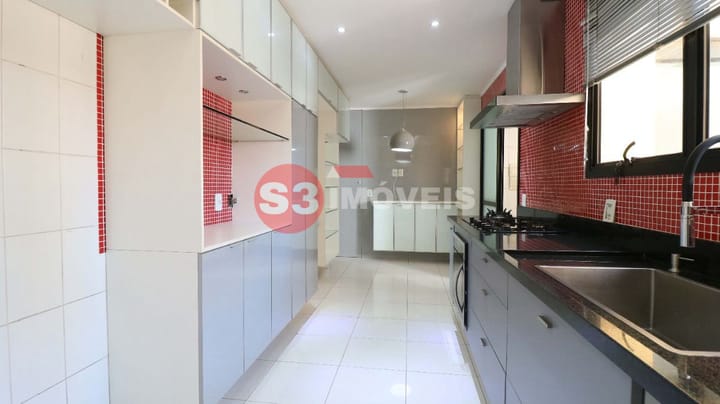 Apartamento à venda com 4 quartos, 191m² - Foto 31