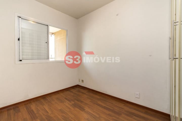 Apartamento à venda com 1 quarto, 39m² - Foto 11