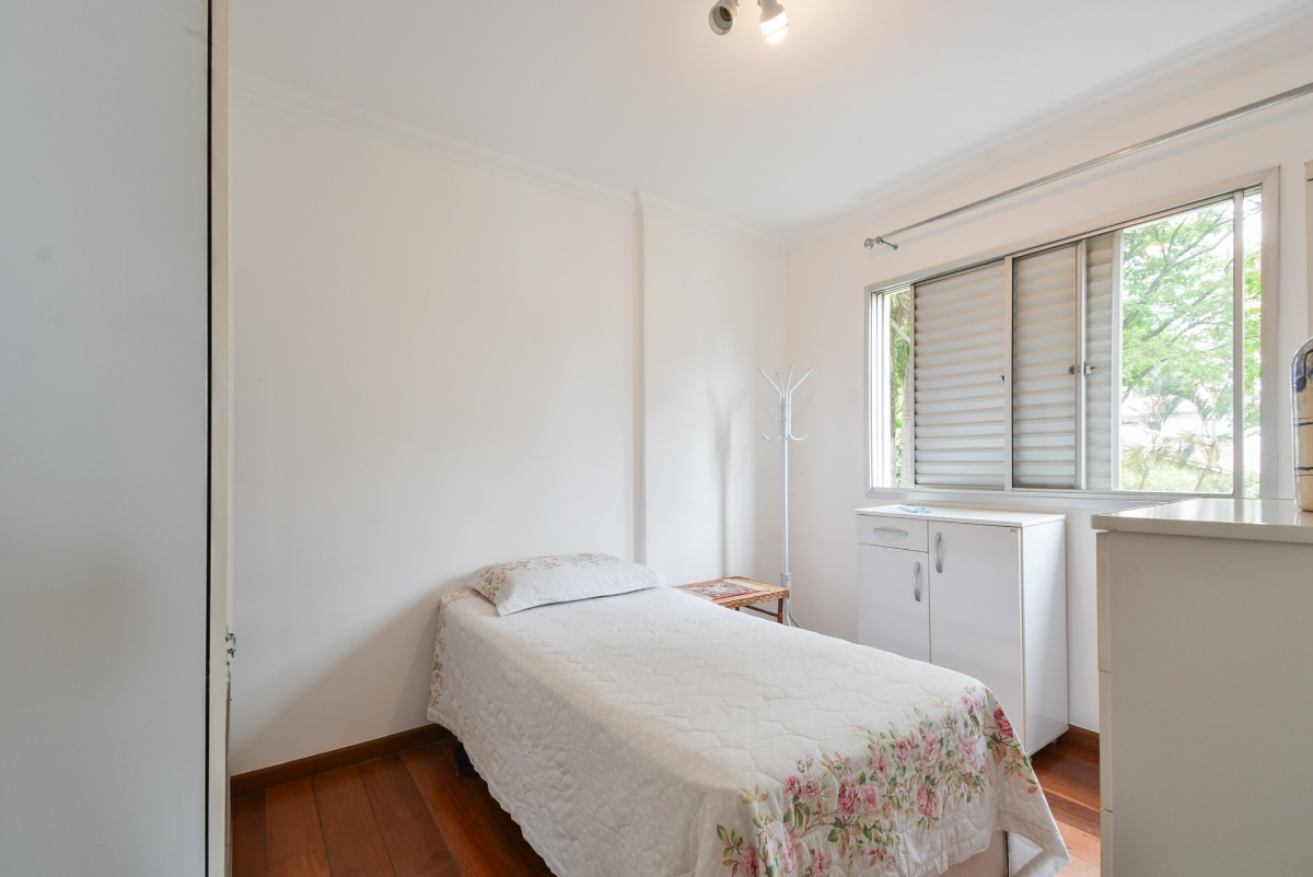 Apartamento à venda com 2 quartos, 61m² - Foto 17