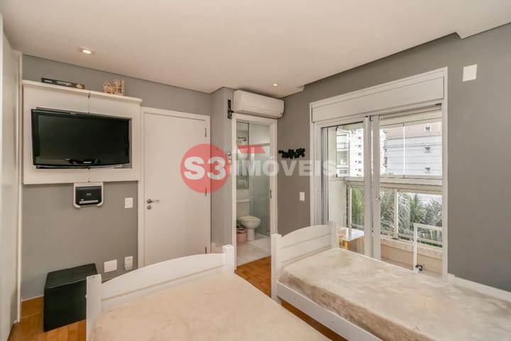 Apartamento à venda com 2 quartos, 146m² - Foto 35