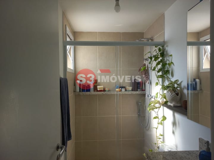 Apartamento à venda com 2 quartos, 76m² - Foto 9