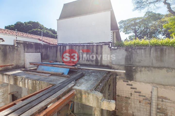 Casa à venda com 4 quartos, 346m² - Foto 28