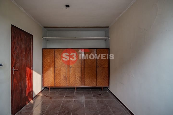 Casa à venda com 4 quartos, 200m² - Foto 82