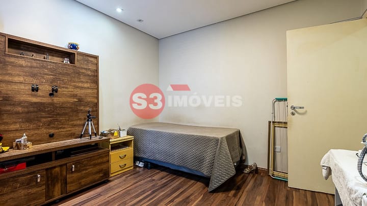 Casa à venda com 4 quartos, 300m² - Foto 45