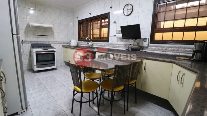 Casa à venda com 3 quartos, 125m² - Foto 28