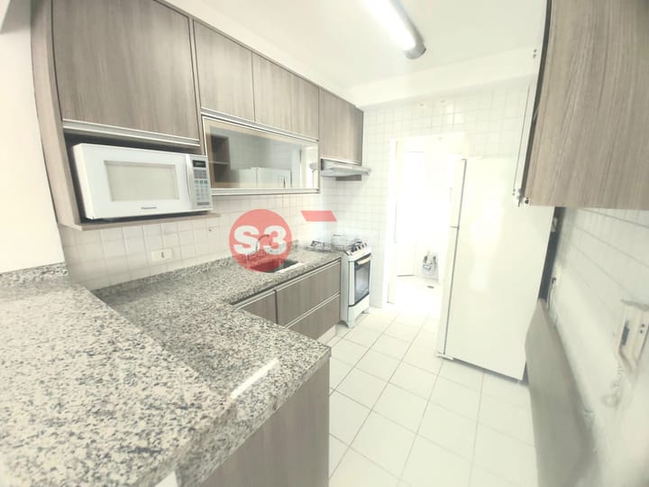 Apartamento para alugar com 2 quartos, 72m² - Foto 10