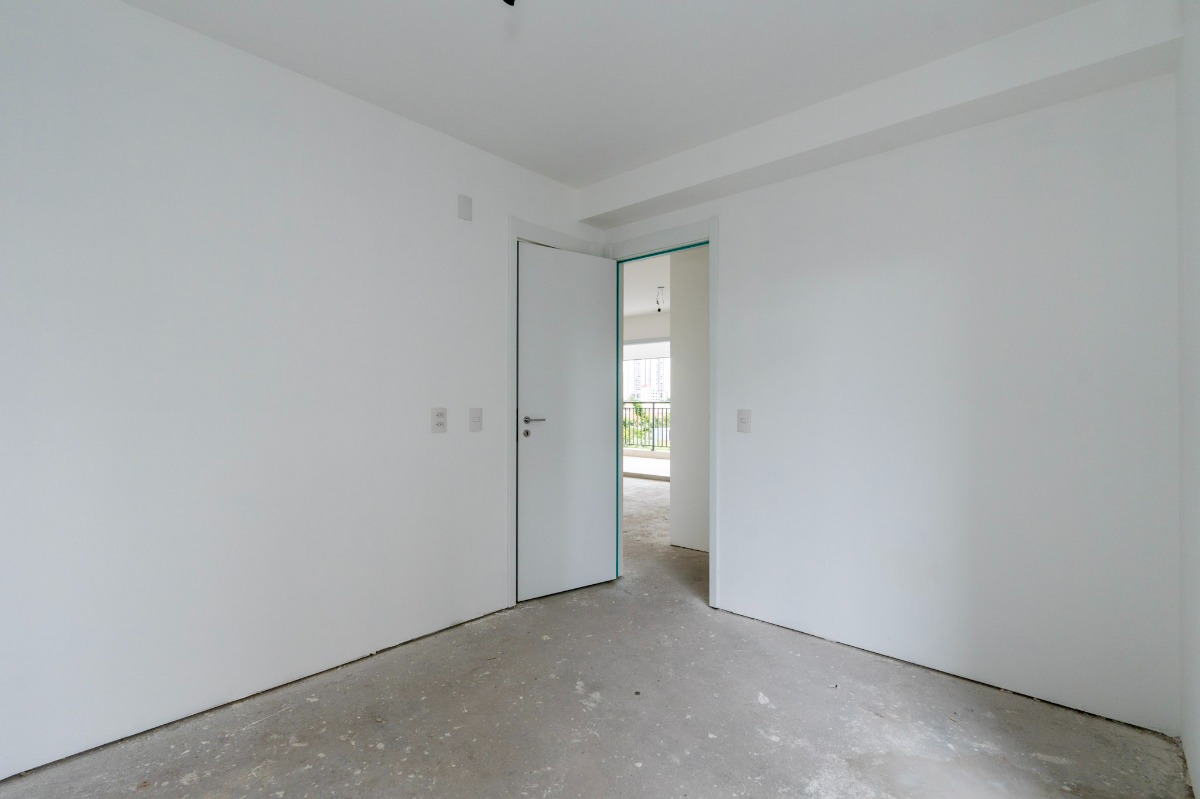 Apartamento à venda com 3 quartos, 175m² - Foto 28