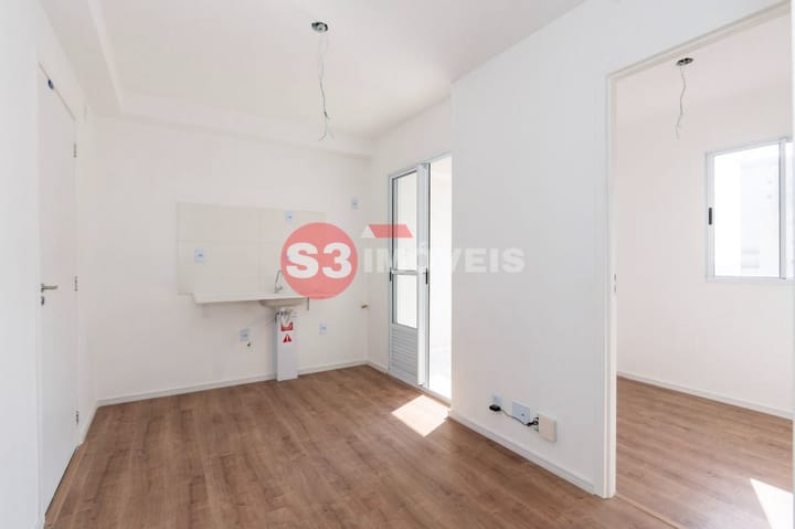 Apartamento à venda com 2 quartos, 30m² - Foto 14