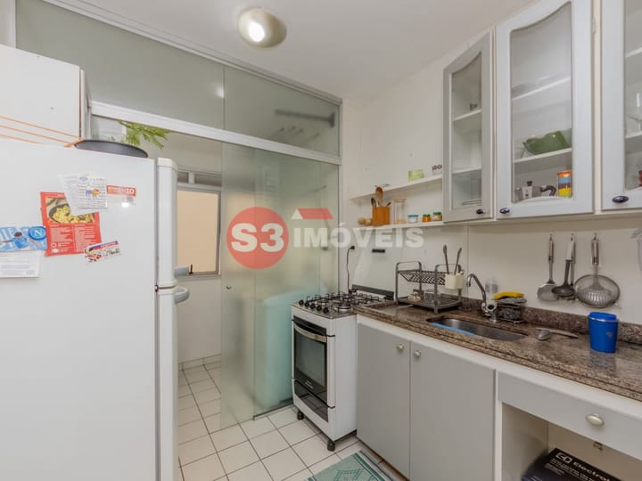 Apartamento à venda com 2 quartos, 45m² - Foto 14