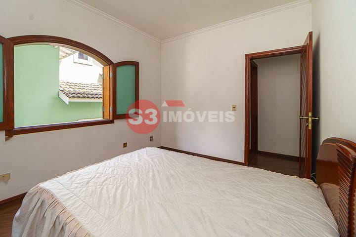 Casa à venda com 4 quartos, 560m² - Foto 10