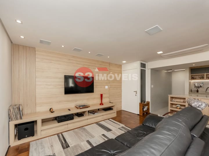 Apartamento à venda com 3 quartos, 138m² - Foto 9